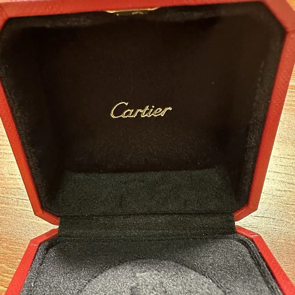 Cartier luxury quality
